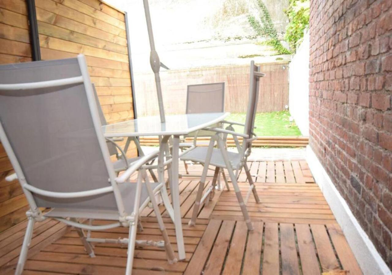 Hyper Centre Valenciennes - Wifi - Terrasse - Tramway - Lerelaisdodile2 Apartman Kültér fotó